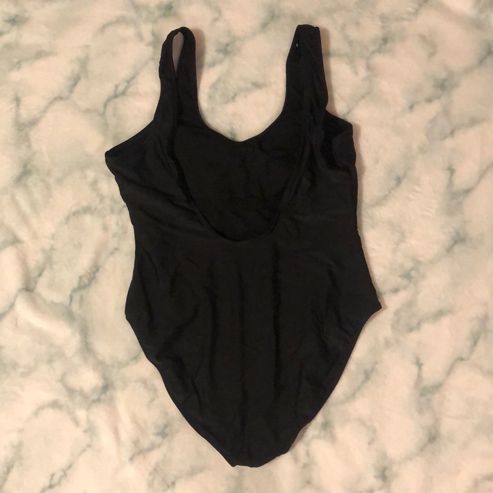 Beach Bae one piece 🖤 - Picture 3 of 6